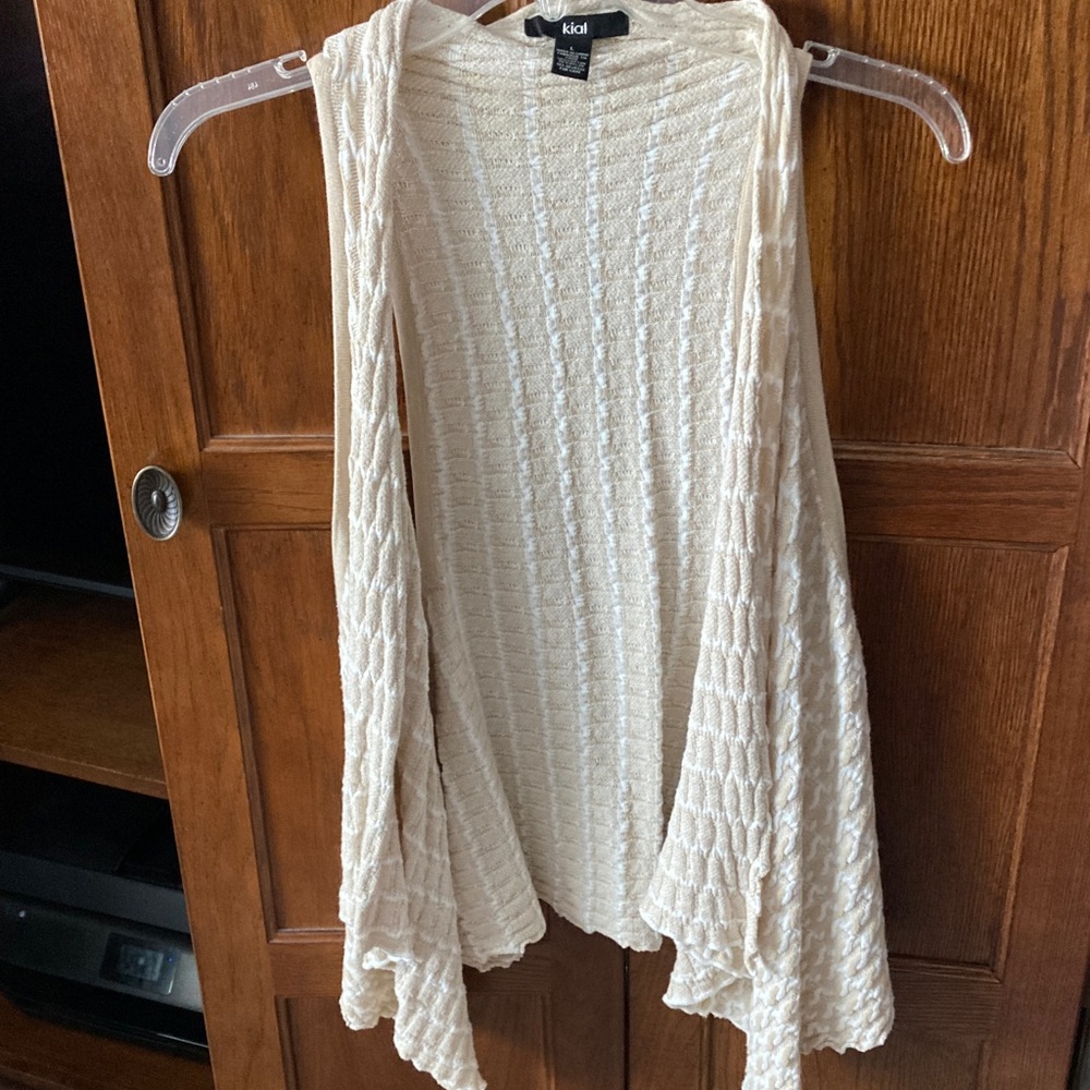 Women's Cream Cardigan Sweater